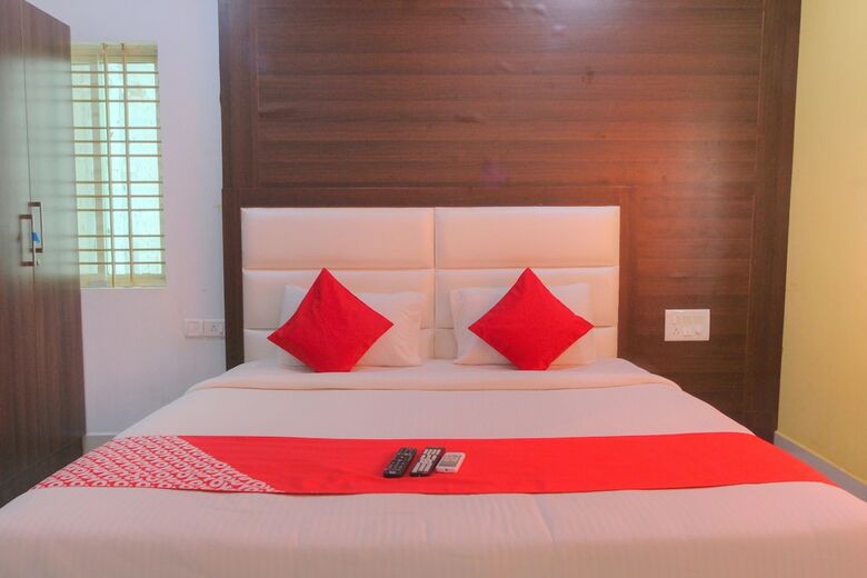 Capital O 15965 Hotel Nandi Gateway