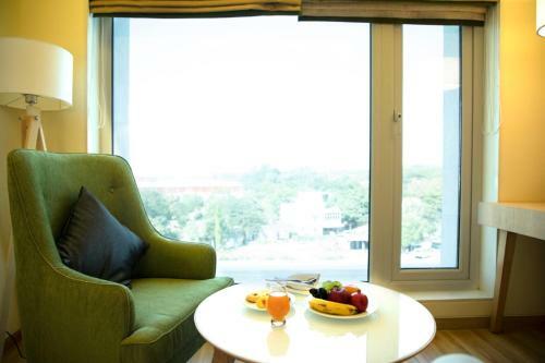 Hotel Regenta Central Harsha Vapi