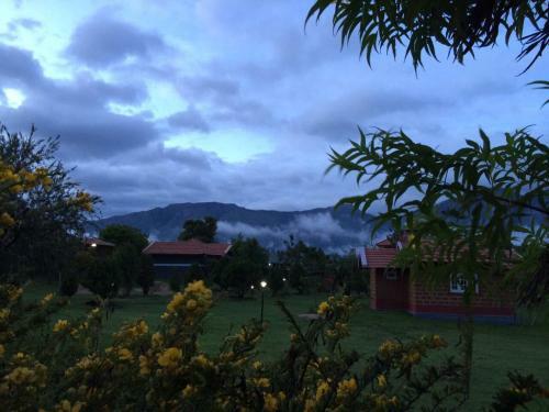 Hostal Chalets Resort Masinagudi