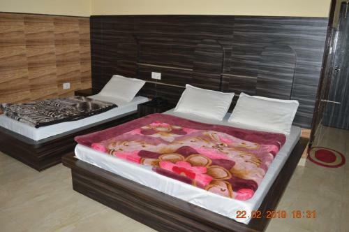 Hotel Pushpa Residency Katra