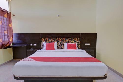 Hotel Oyo 26801 Ss Residency