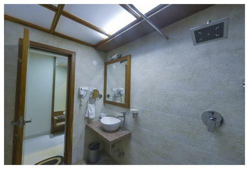 Hotel The Lohana Village Resort