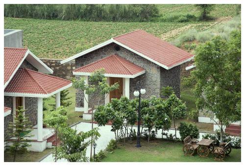 Hotel The Lohana Village Resort