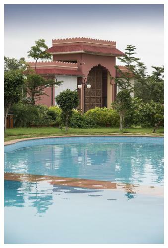 Hotel The Lohana Village Resort