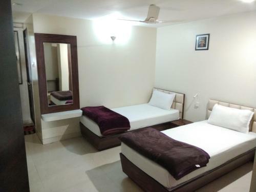 Hotel Vatika Inn