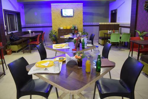 Hotel Vatika Inn