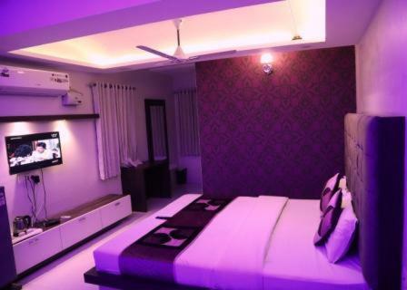 Hotel Vatika Inn