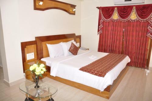 Hotel Sri Sarvesha Js Palace