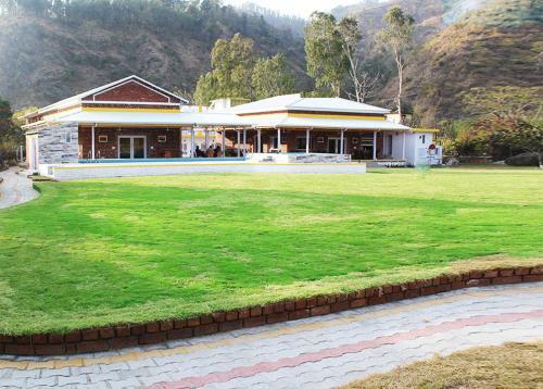 Hotel Four Banyans Spirit & Nature Resort