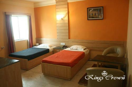 Hotel Kings Crown Beach Resort