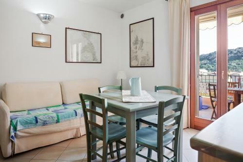 Apartment Giallo