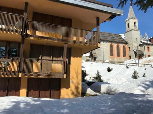 Des Alpes 24 Apartment