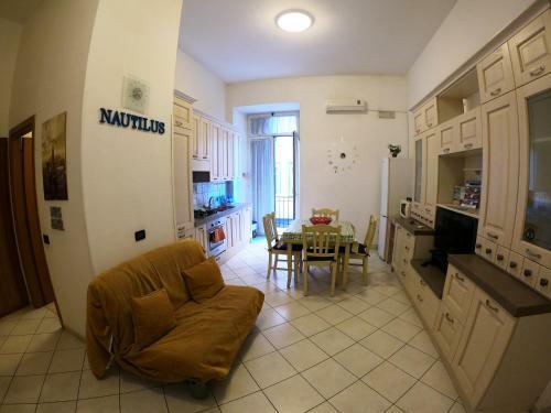 Nautilus Apartment