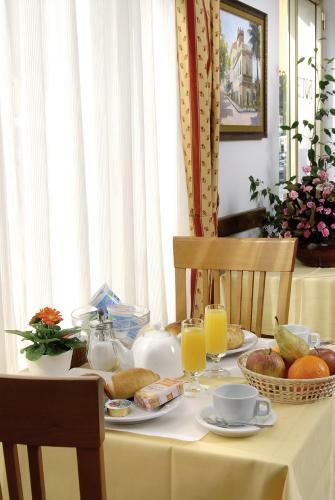 Hotel Albergo Savoia