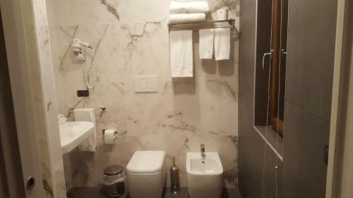 Pompei Inn Ruins B&B Luxury Suite