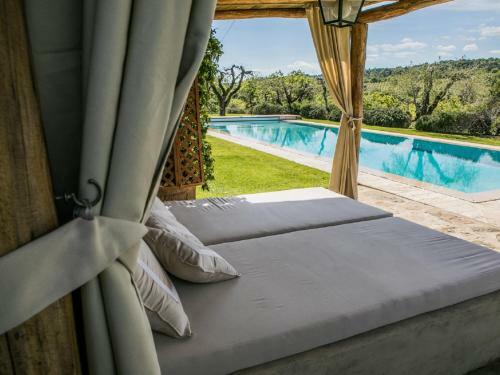 Montebenichi Villa Sleeps 8 Pool Wifi