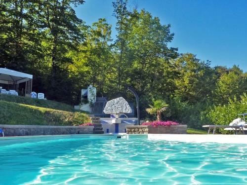 Pontepetri Villa Sleeps 16 Pool Wifi