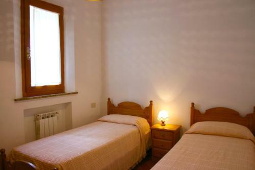 Il Pianello Villa Sleeps 12 Pool Wifi