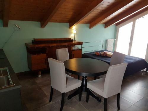 Confinedeisanti B&B