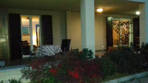 Confinedeisanti B&B