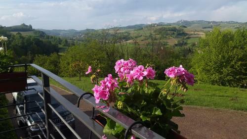Confinedeisanti B&B