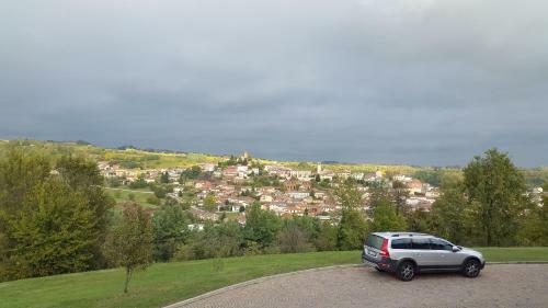 Confinedeisanti B&B