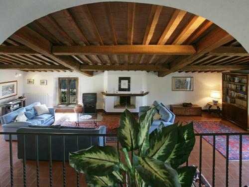 Monticchiello Villa Sleeps 13 Pool Air Con Wifi