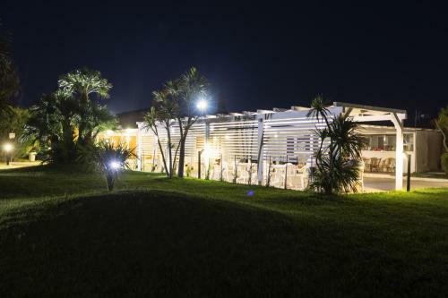 African Beach Hotel-residence