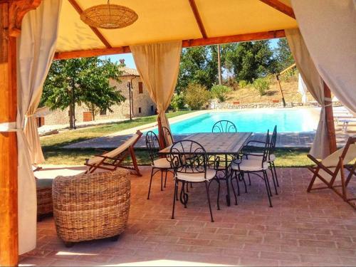 Stazione Ponte Rio Villa Sleeps 10 Pool Wifi