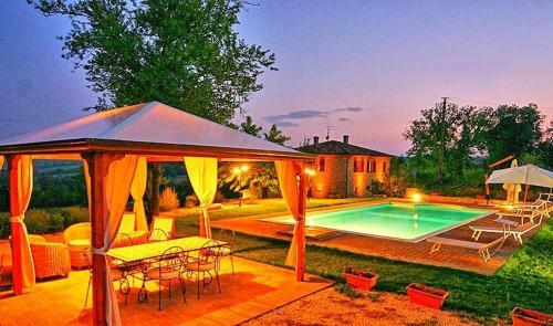 Stazione Ponte Rio Villa Sleeps 10 Pool Wifi