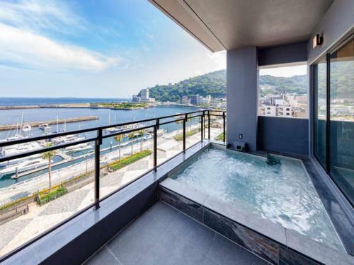Hotel Livemax Resort Atami Sea Front