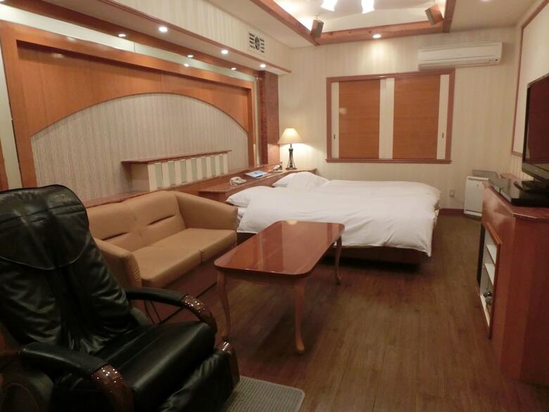Hotel Hyper Noah (Adult Only)