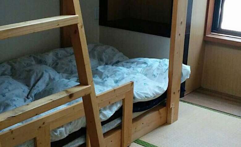 Hostal Guesthouse Angoso