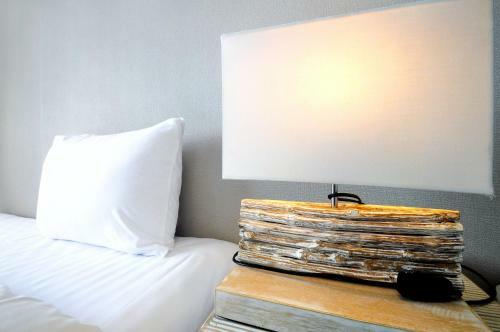 Hotel Costa Bella Condominium Resort
