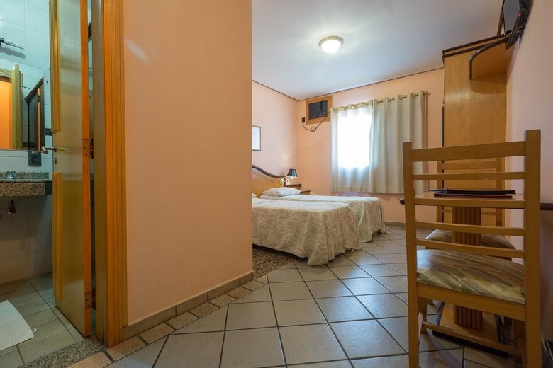 Requint Hotel