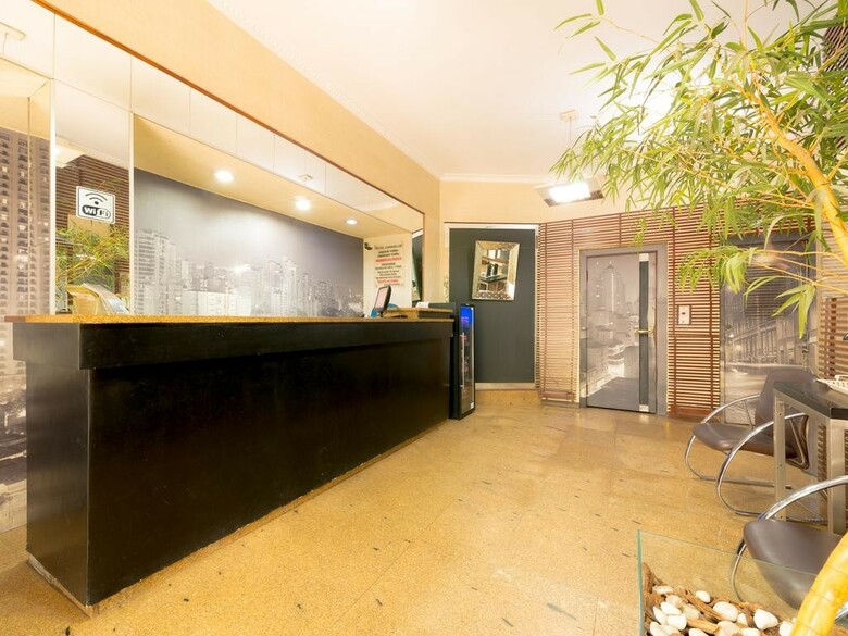 Hotel Caravelas