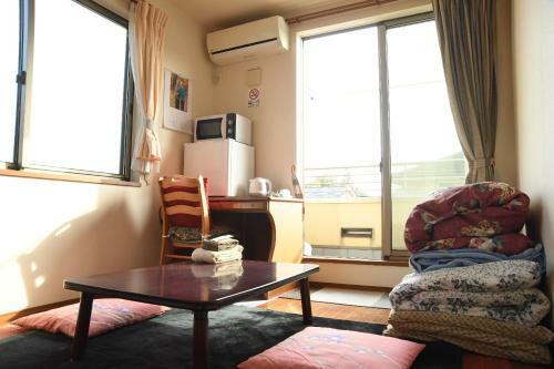 Hostal Kazu-chan House