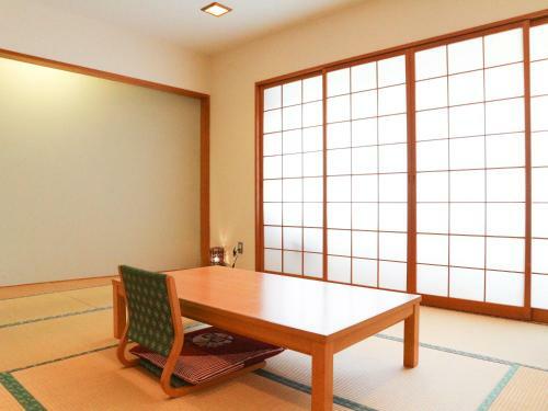 Hotel Momijigawa Onsen