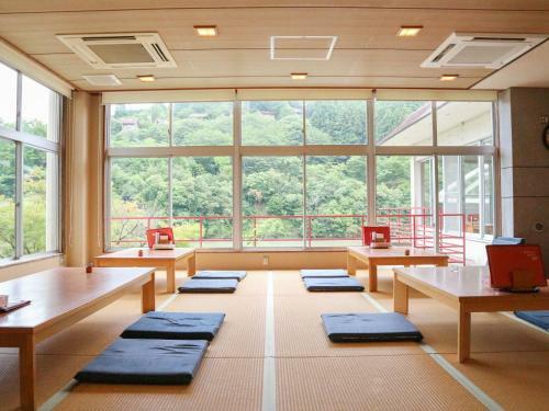 Hotel Momijigawa Onsen