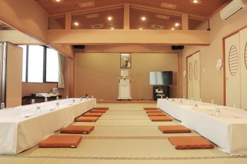 Hotel Momijigawa Onsen