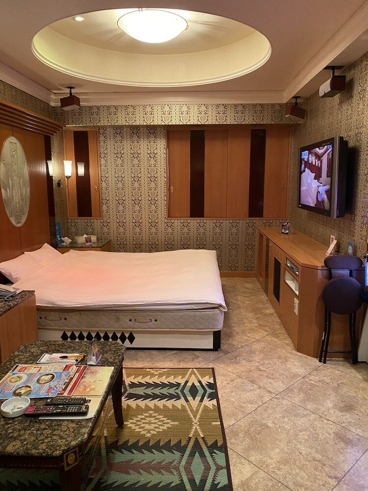 Hotel Venus Ritz (Adult Only)
