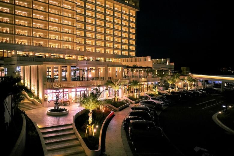 Ala Mahaina Condo Hotel