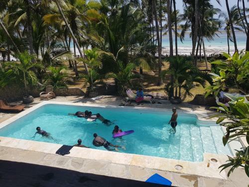 Kivulini Diani Beach Front Villa's & Cottages