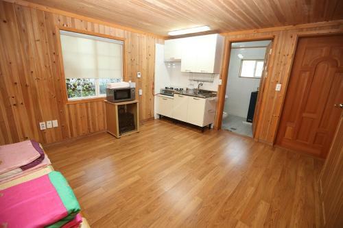 Hostal Gujeolcho Guesthouse