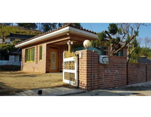 Hostal Gujeolcho Guesthouse