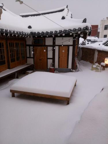 Hostal Hundred Years Hanok