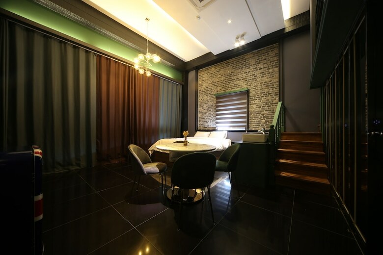 Hotel Yeogiatte Daegu Station