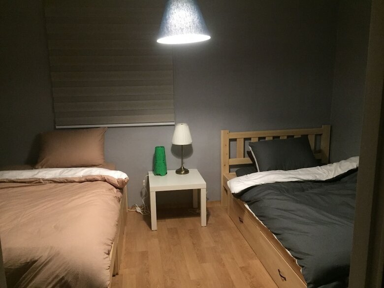 Hostal The Guesthouse Dmz Stay
