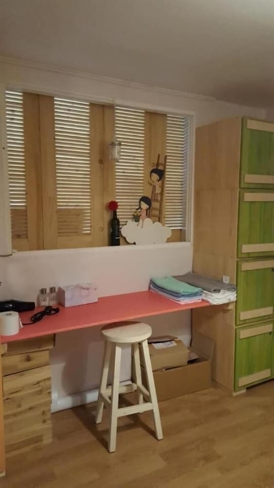 Hostal The Guesthouse Dmz Stay