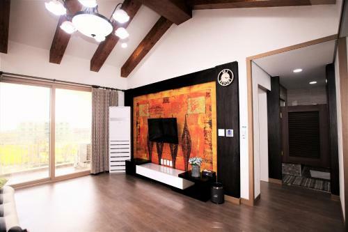 Mj Pension & Resort
